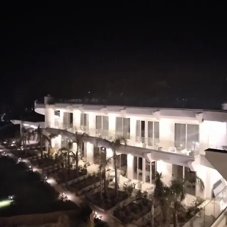Jonium Hotel