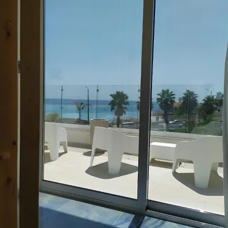 Jonium Hotel Pulsano