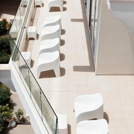 Hotel Jonium - Amazing Sea View And Swimming Pool Pulsano