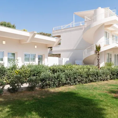 Hotel Jonium - Amazing Sea View And Swimming Pool 4*