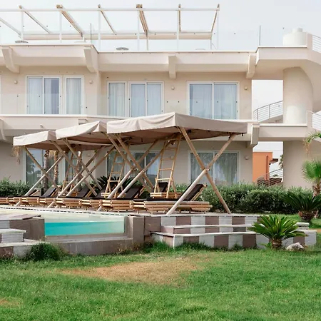 Hotel Jonium 4*